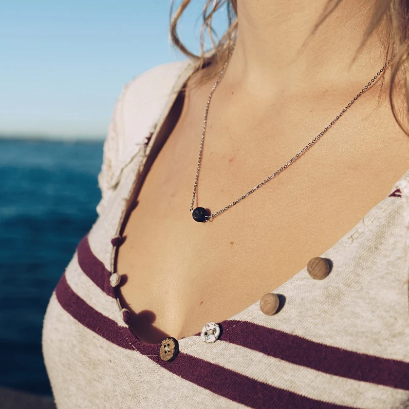 Humble Diffuser Necklace - Image 5